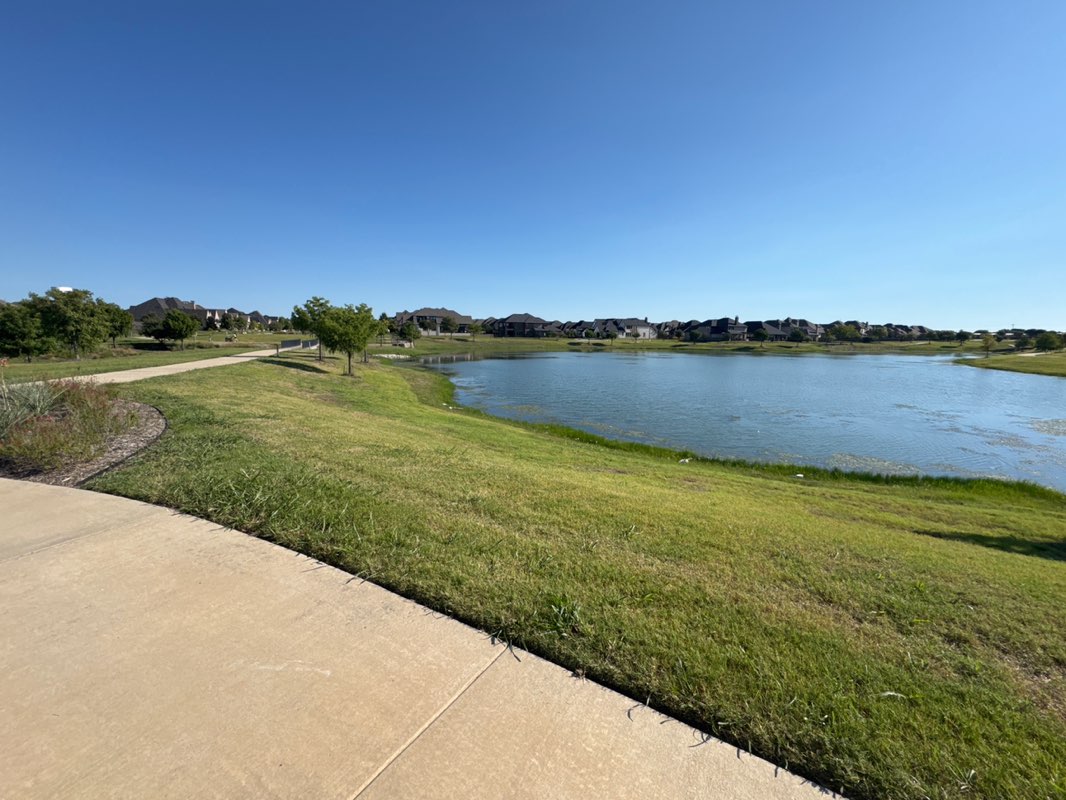 walking near me in Greenway Park in autumn