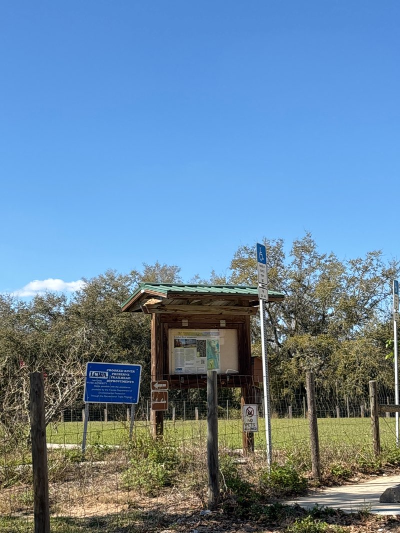 walking near me in Crooked River Preserve in winter