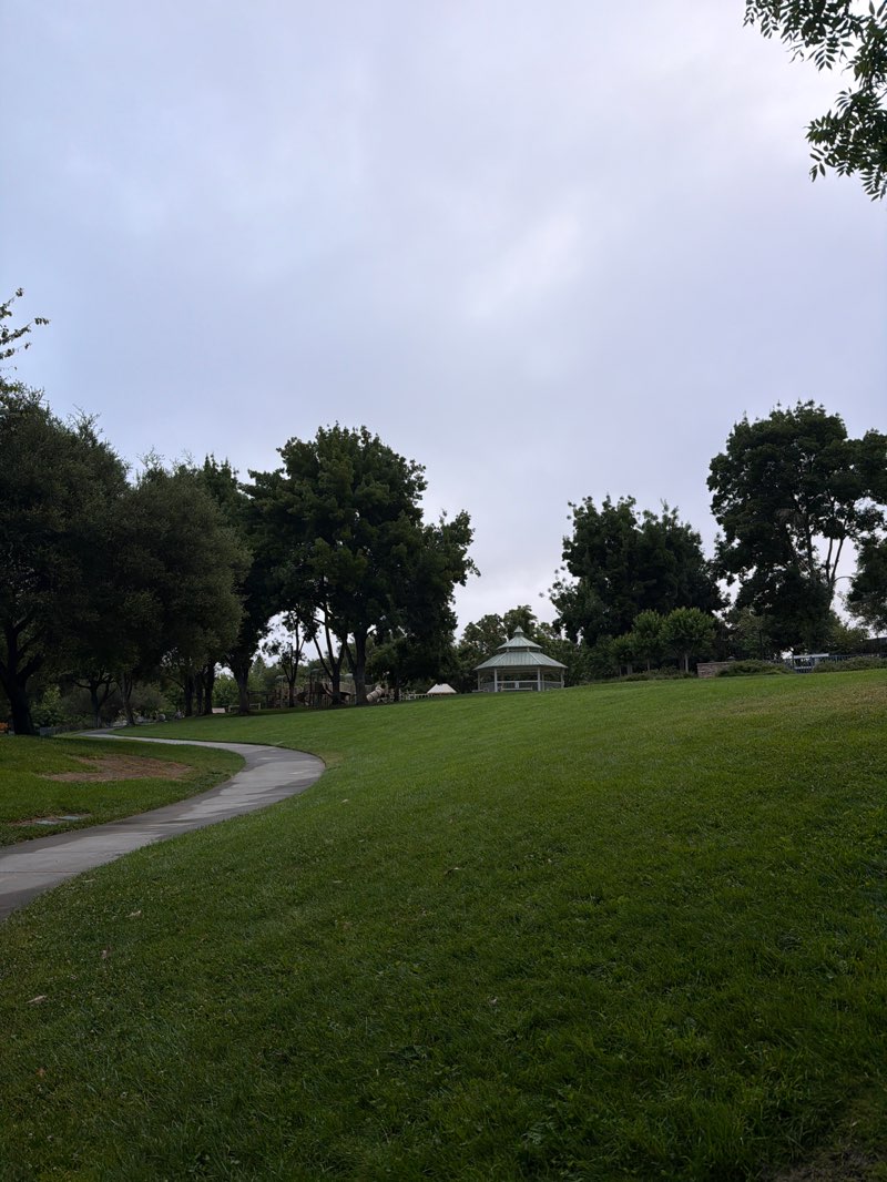 walking near me in Livorna Park in summer