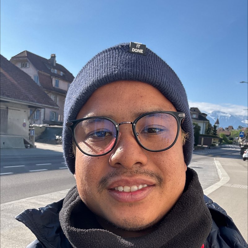 Sithichai Berchaisong🇹🇭🇨🇭(สิทธิชัย เบอร์ชัยสง)🇹🇭🇨🇭 profile