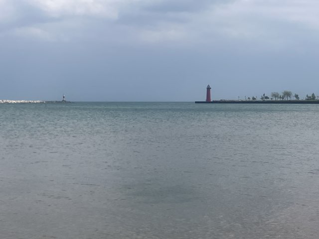 walking near me in Simmons Island Park in summer