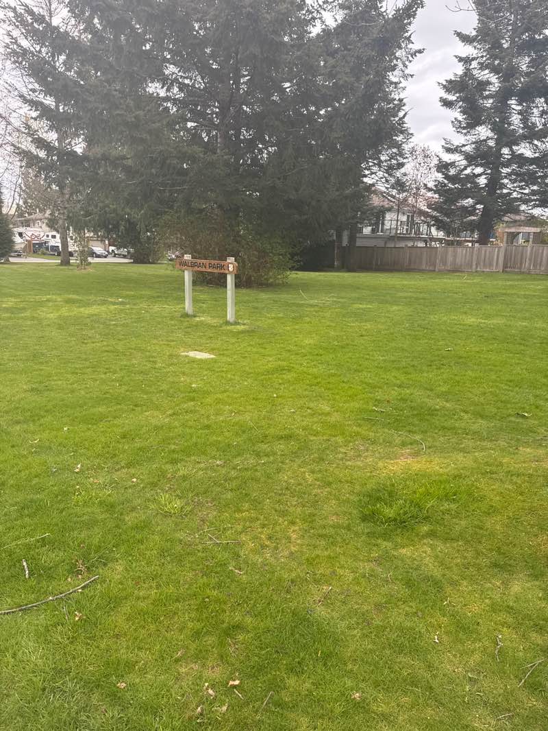 walking near me in Walbran Park in spring