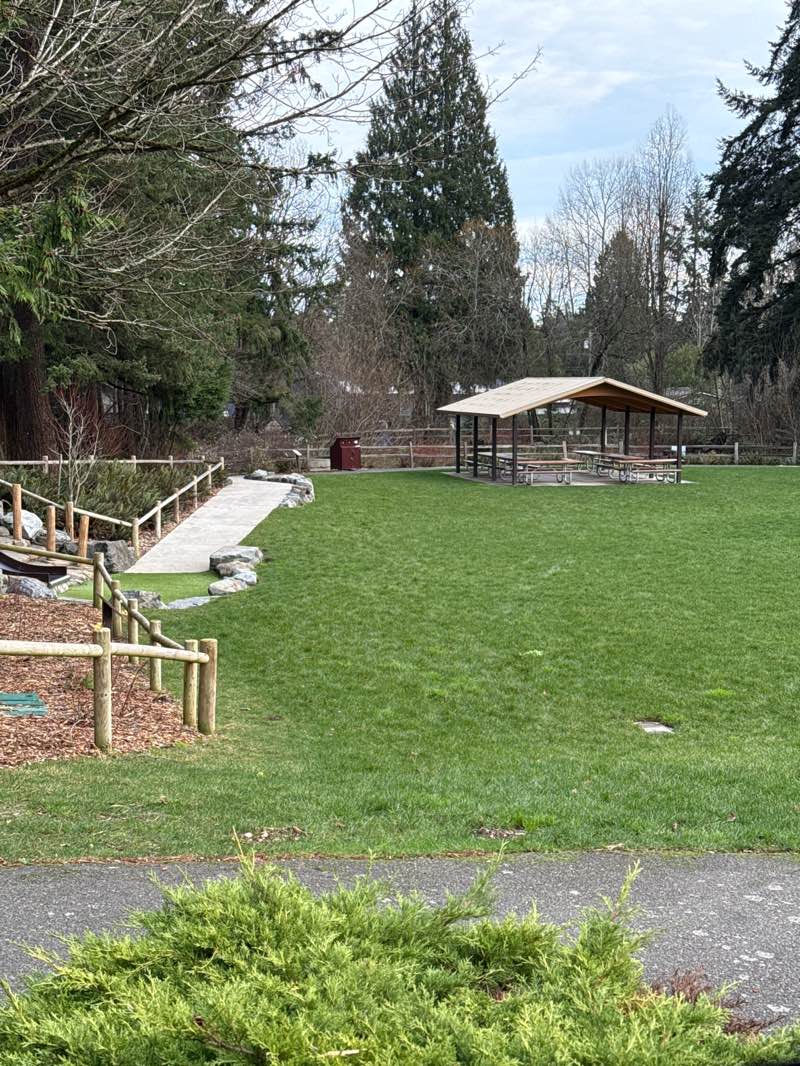 walking near me in South Lynnwood Neighborhood Park in winter