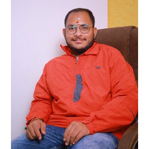 DHONI OMKAR 💛 profile