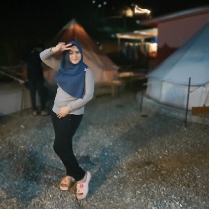 Azdeanna Hamdan profile