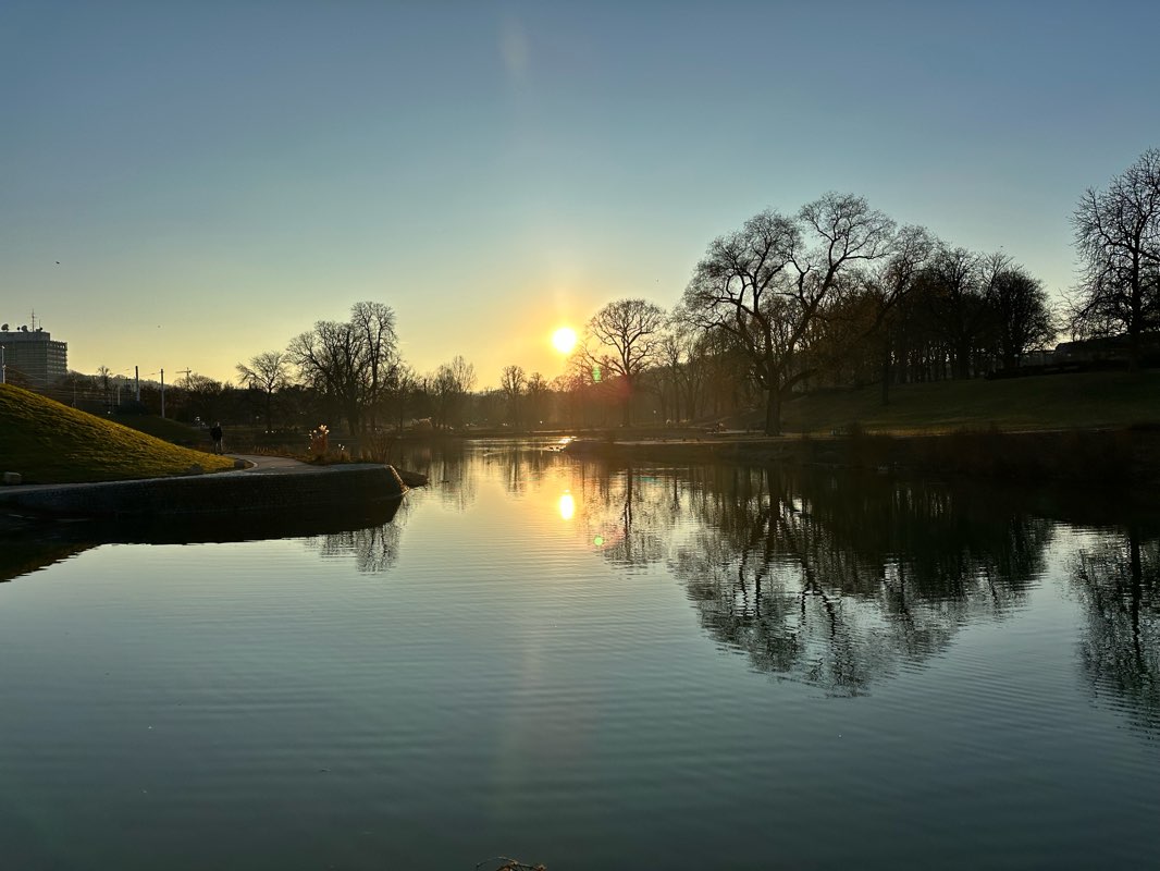 walking near me in Leibfriedscher Garten in winter