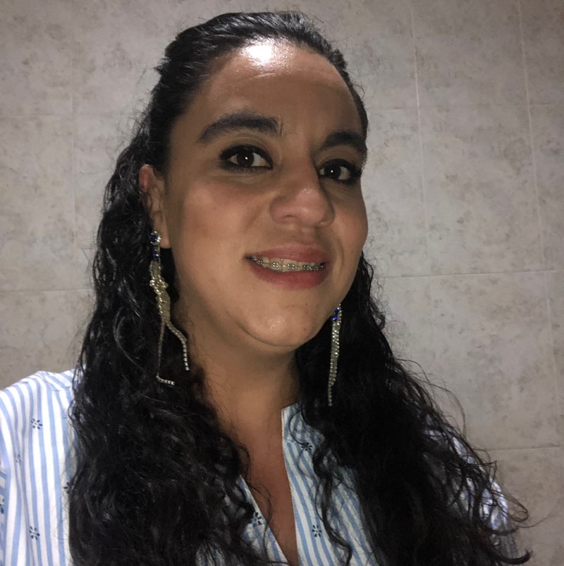 Jacqueline Beatriz profile