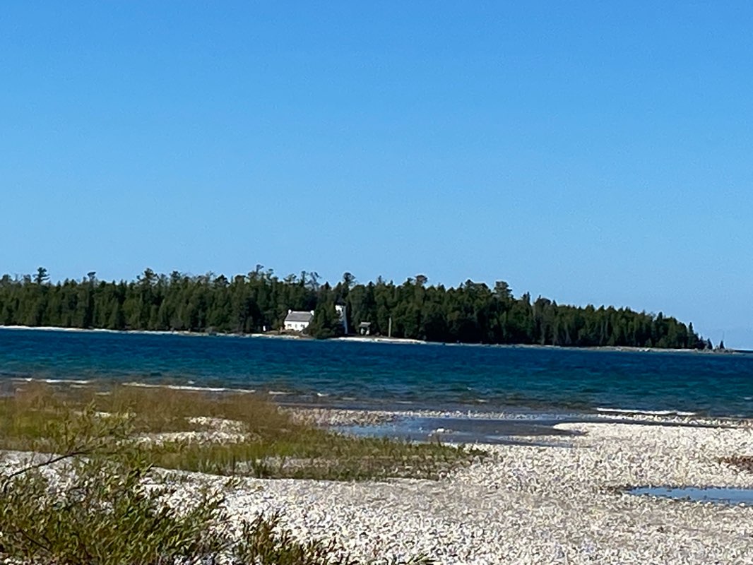 walking near me in Crystal Point Park in winter