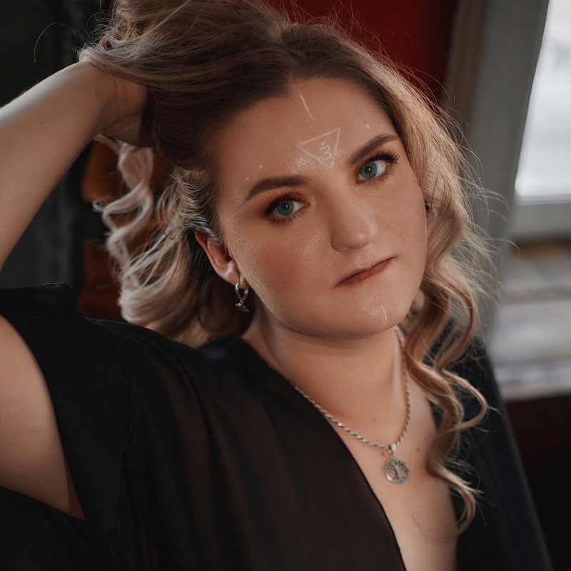MariV profile