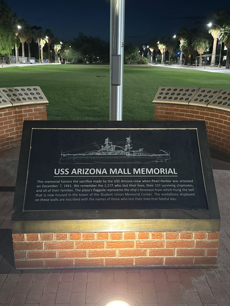 walking near me in The Main Mall in autumn