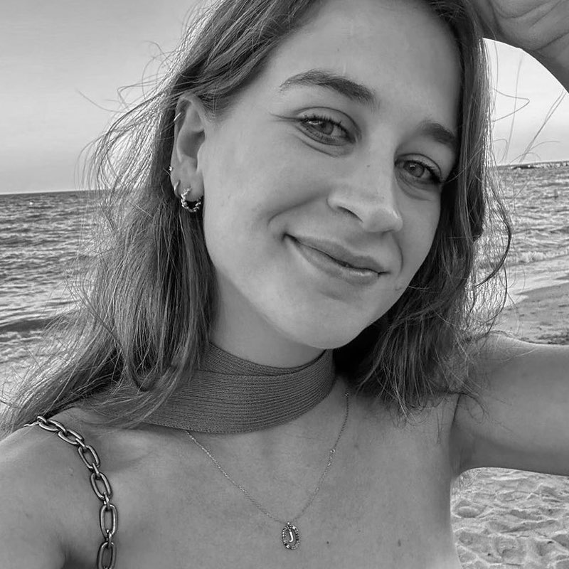 Júlia