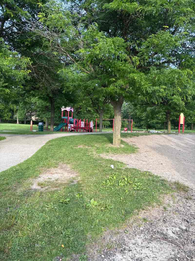 walking near me in Inglenook Park in summer