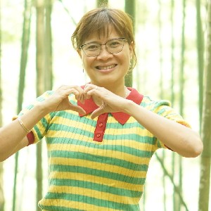 Phuong AC VN profile