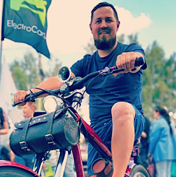 Антонов Денис profile