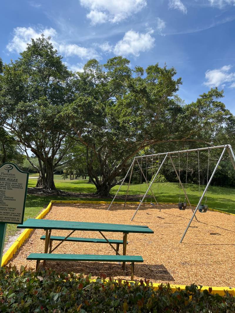 walking near me in Coco Plum Park in spring