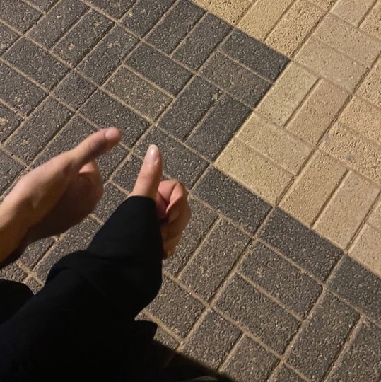 شادن ال زعير profile