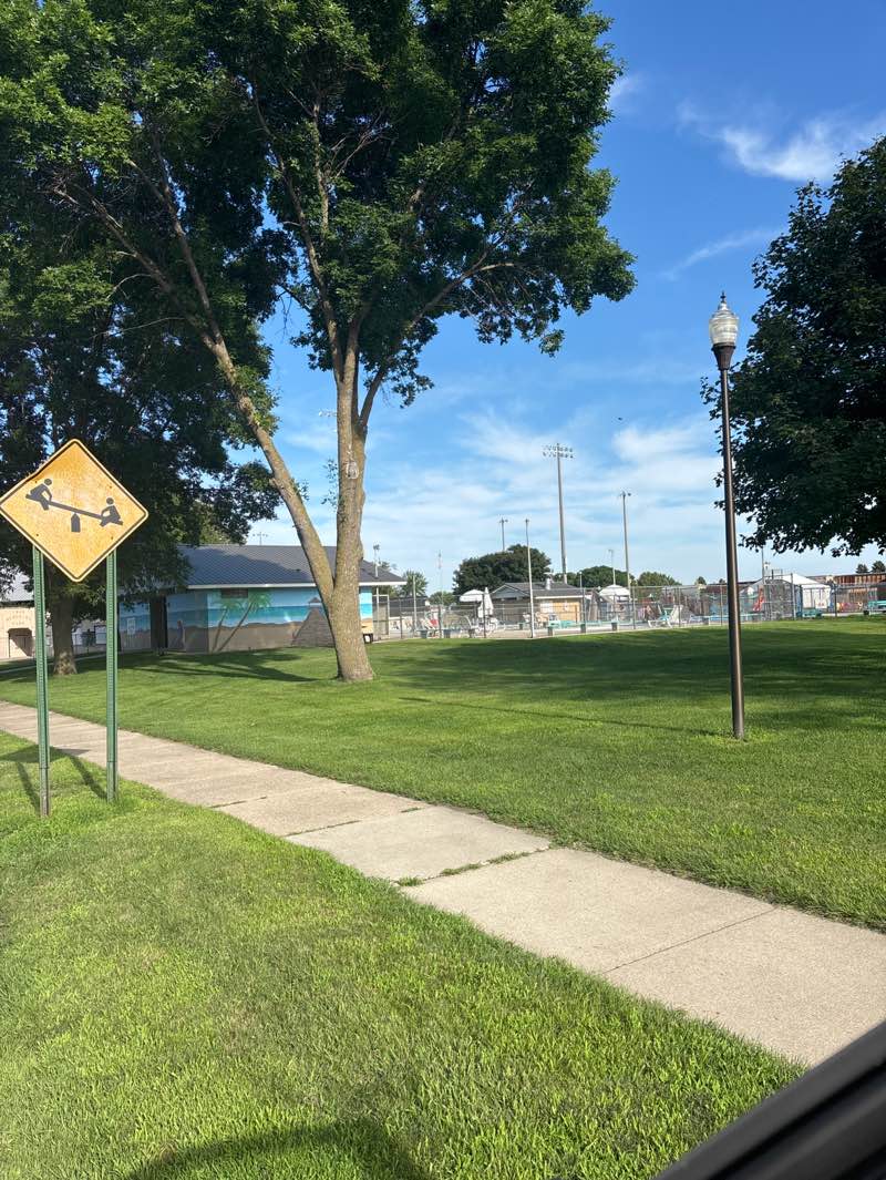 walking near me in Memorial Park in summer