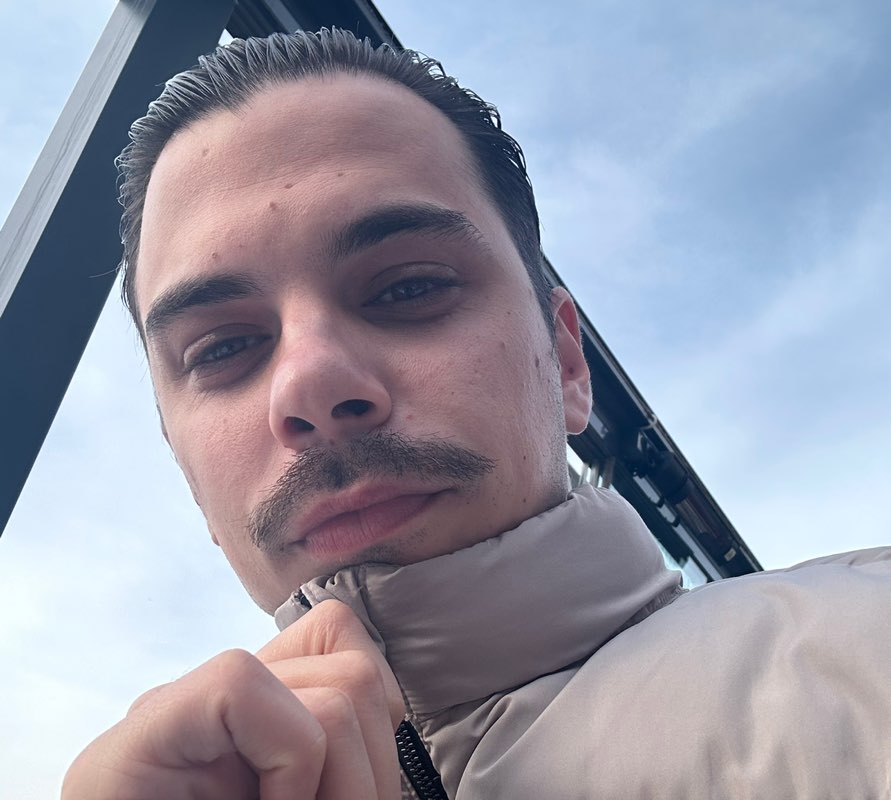 Λευτερης profile