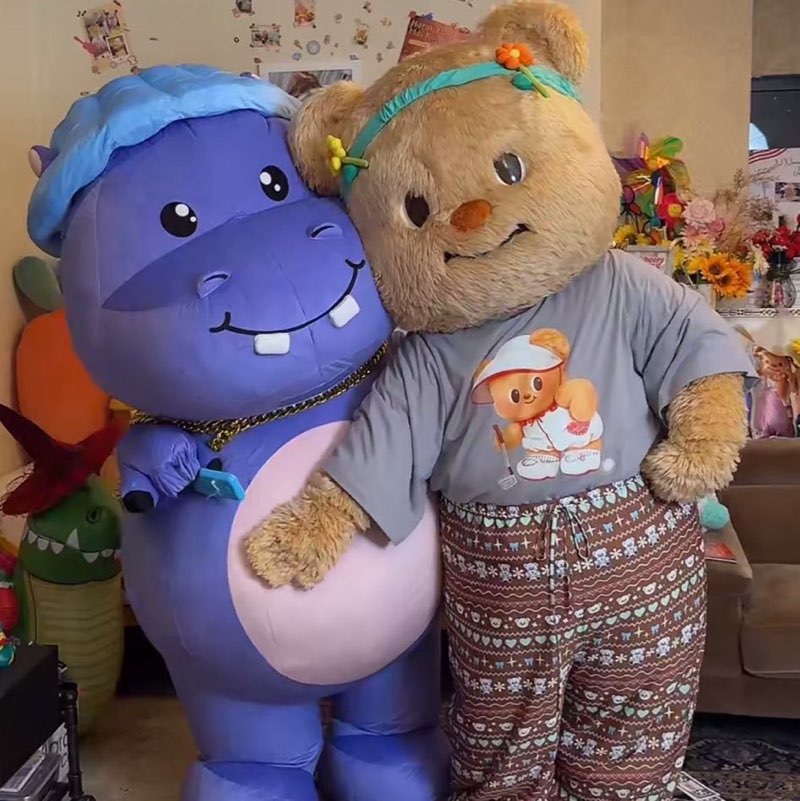 20234005-Wannida profile