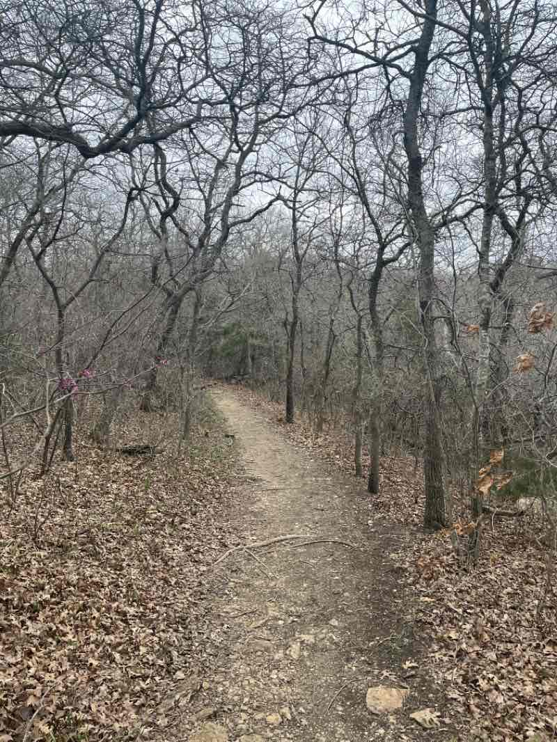 walking near me in Eisenhower State Park in spring
