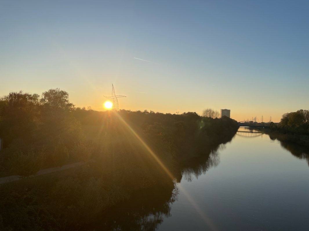 walking near me in ehemaliges Klärwerk in winter
