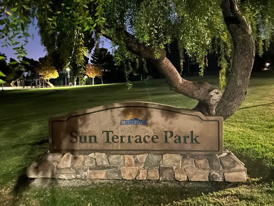 walking near me in Sun Terrace Park in autumn