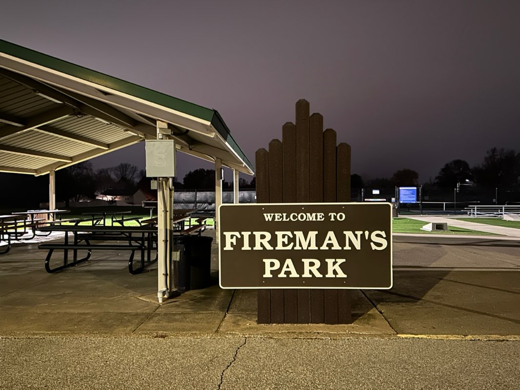 walking near me in Fireman's Park in autumn