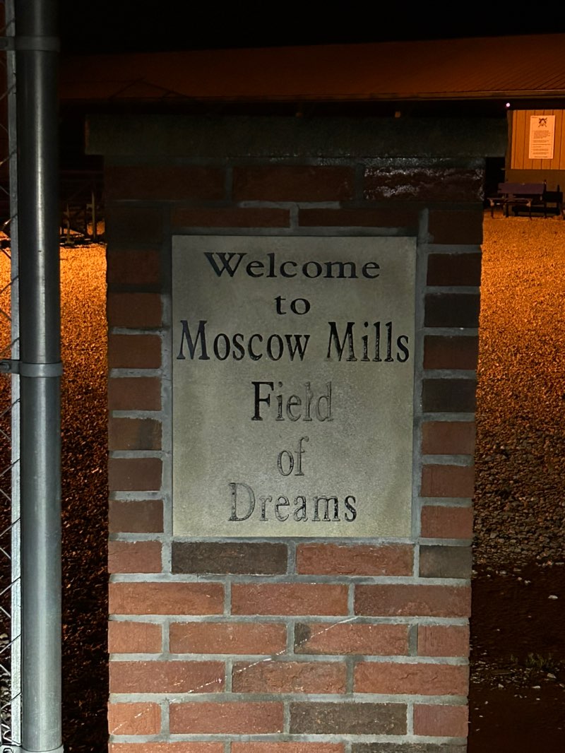 walking near me in Moscow Mills Athletic Association in autumn