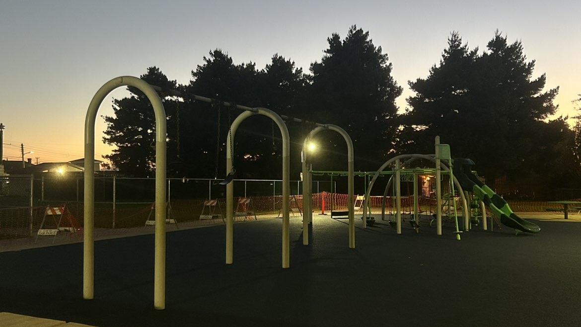 walking near me in John Hubert Davis Park in autumn