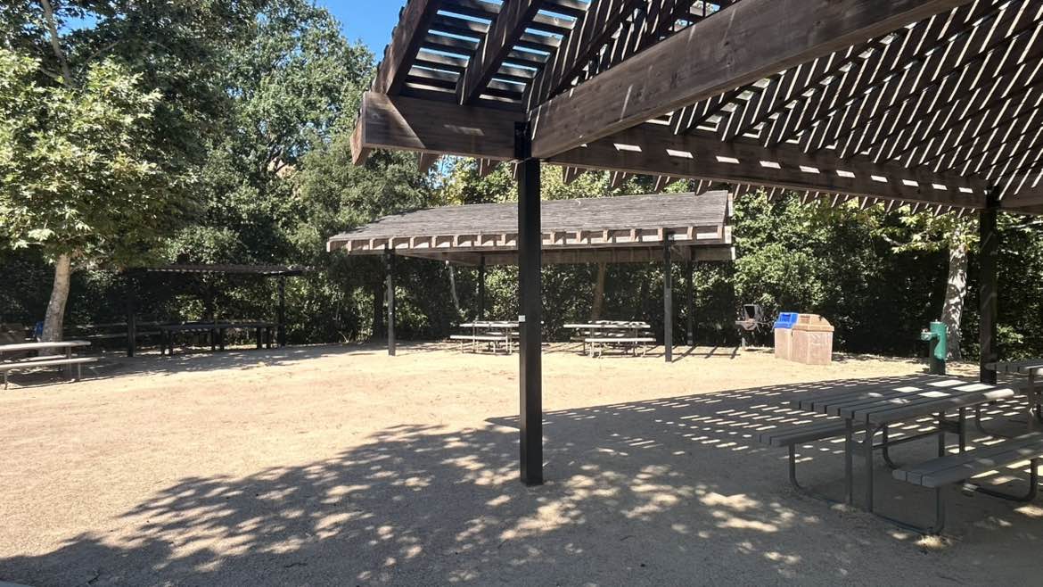 walking near me in Lafayette Community Park in autumn