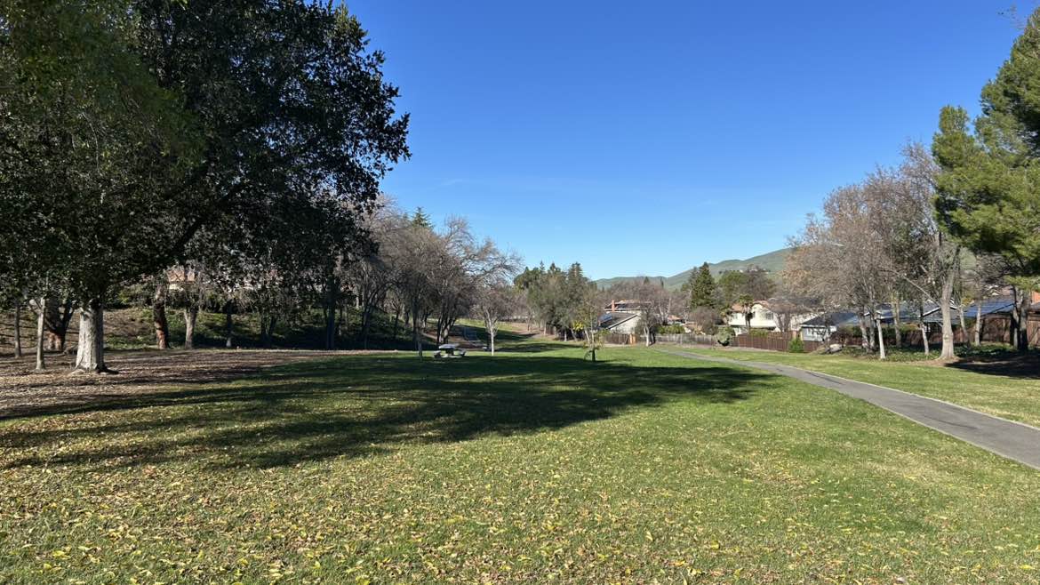 walking near me in Dana Hills Park in winter