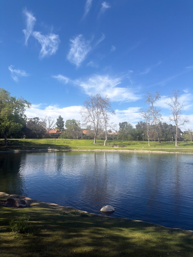 walking near me in Lake Calabasas Park in spring