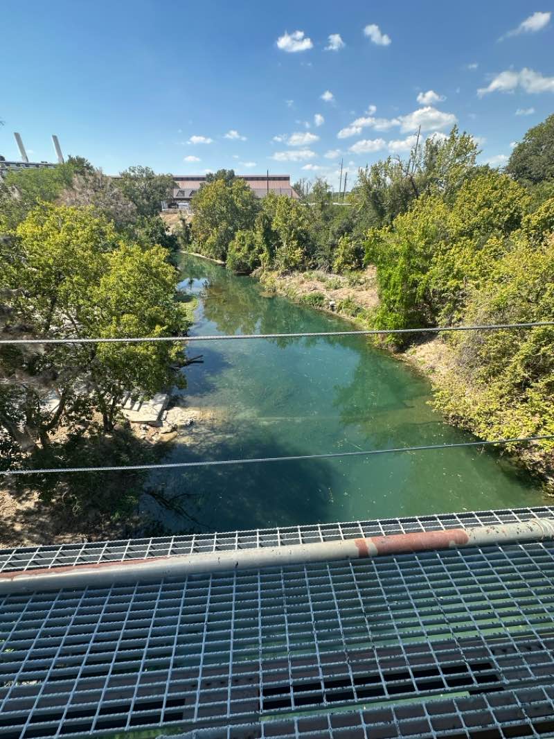 walking near me in Landa Park in autumn