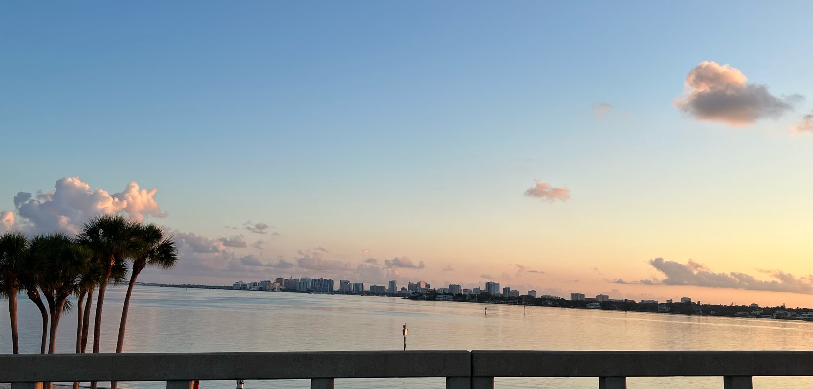 walking near me in Nora Patterson Bay Island Park in winter