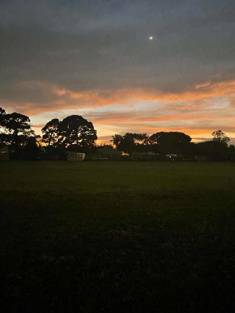 walking near me in Jupiter Village Park in winter