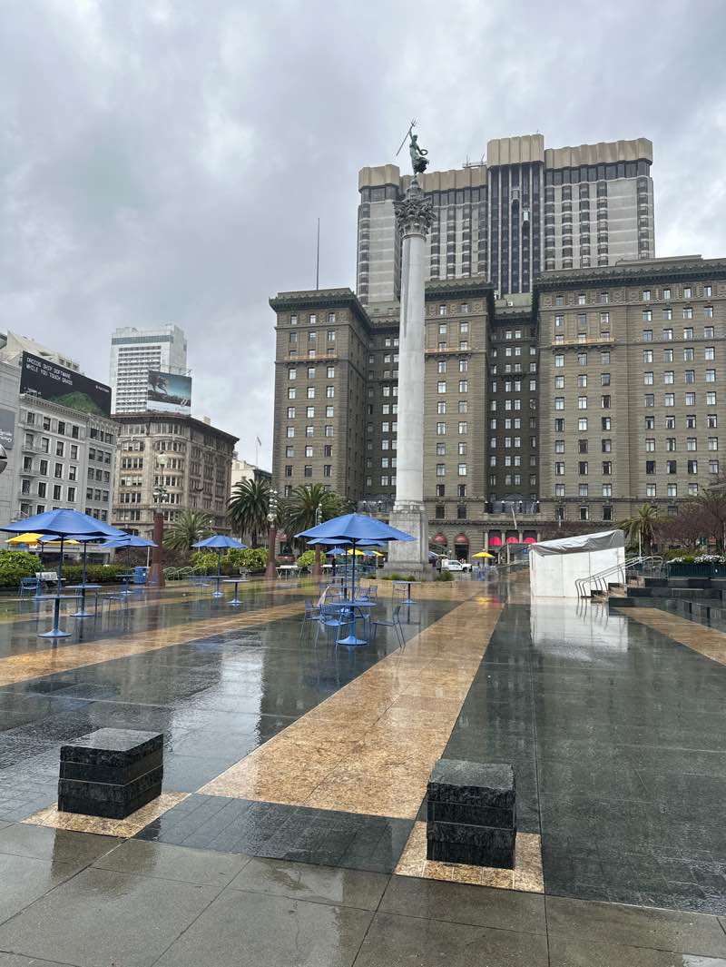 walking near me in Union Square in winter