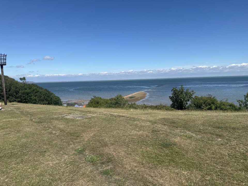 walking near me in Tankerton Slopes in summer