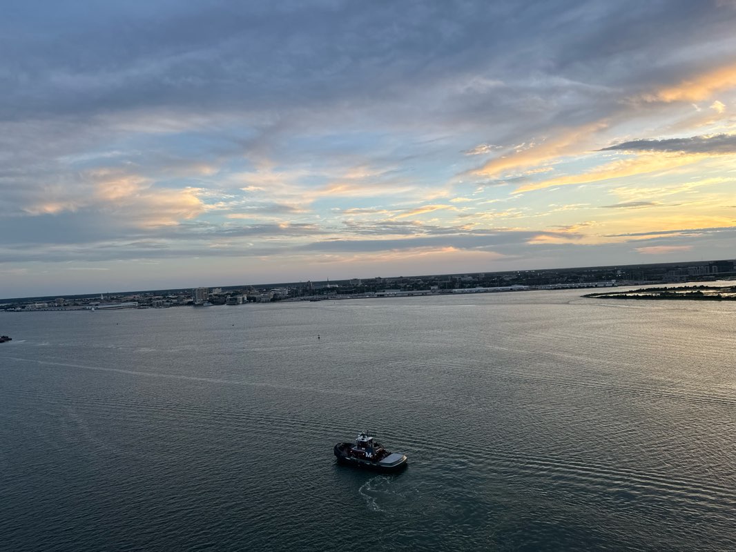 walking near me in Mount Pleasant Waterfront Park in winter