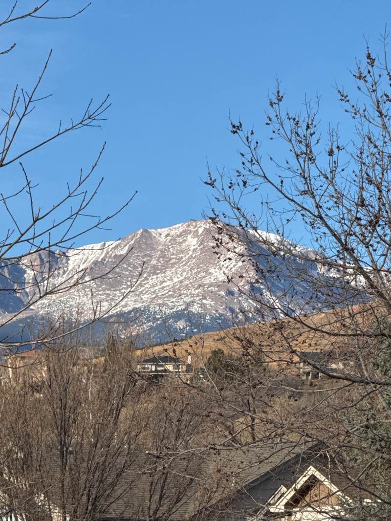 walking near me in Piñon Valley Park in spring