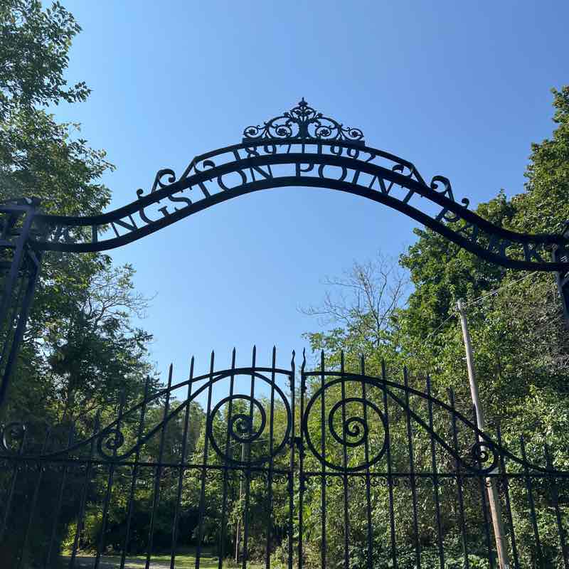 carmelina.m.dewitt 🌊🏒🥎🥊🐡💕 post 3