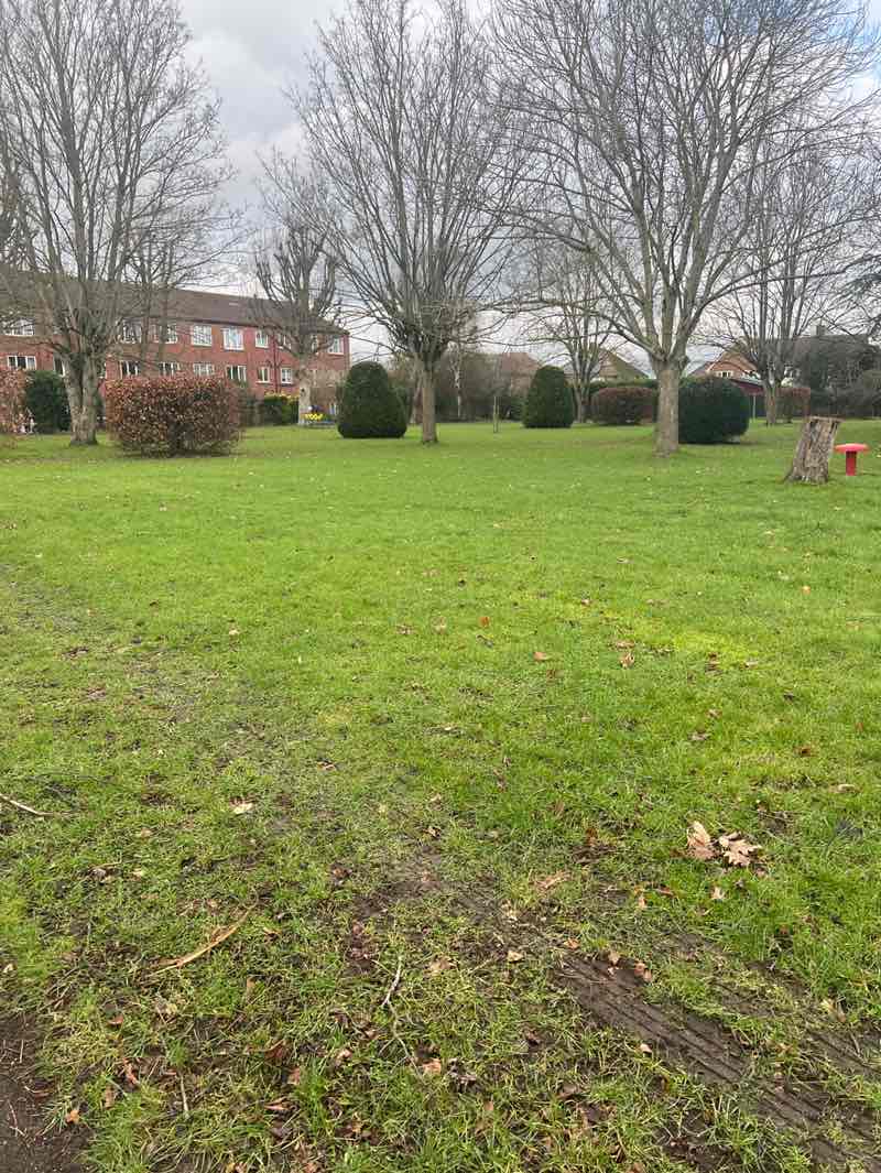 walking near me in St Albans Road East Recreational Ground in winter