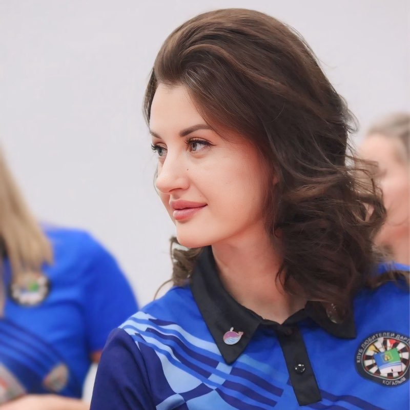 Кира 🏆 profile