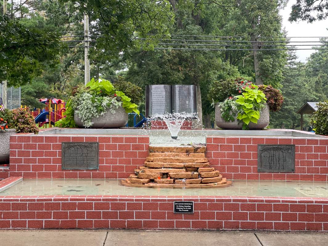 walking near me in Bowman Park in autumn