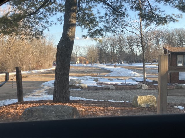 walking near me in Lake Lansing Park South in winter