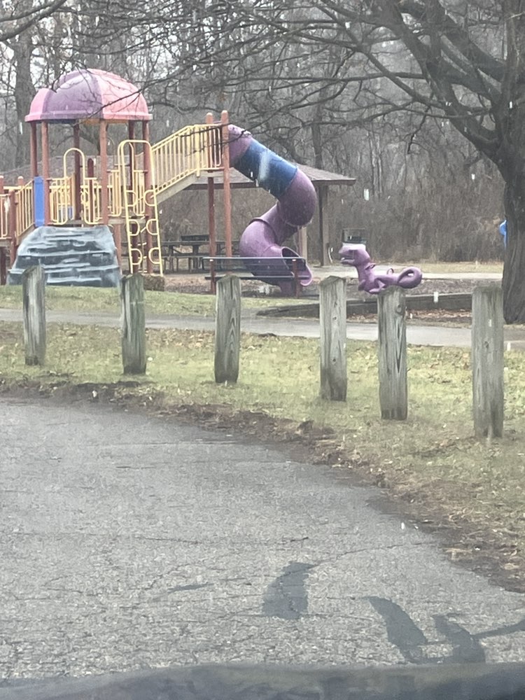walking near me in River Trail Park in winter