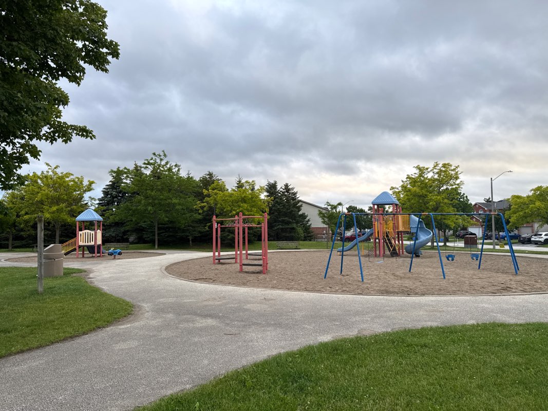 walking near me in Wessenger Park in summer