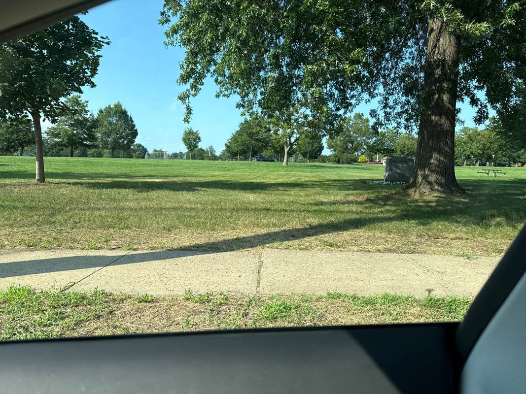 walking near me in Buccleuch Park in autumn