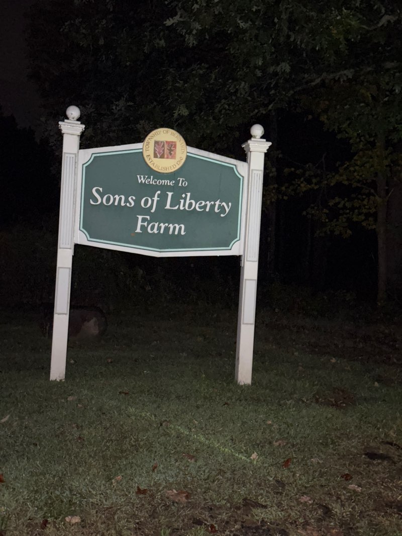walking near me in Sons of Liberty Farm in autumn