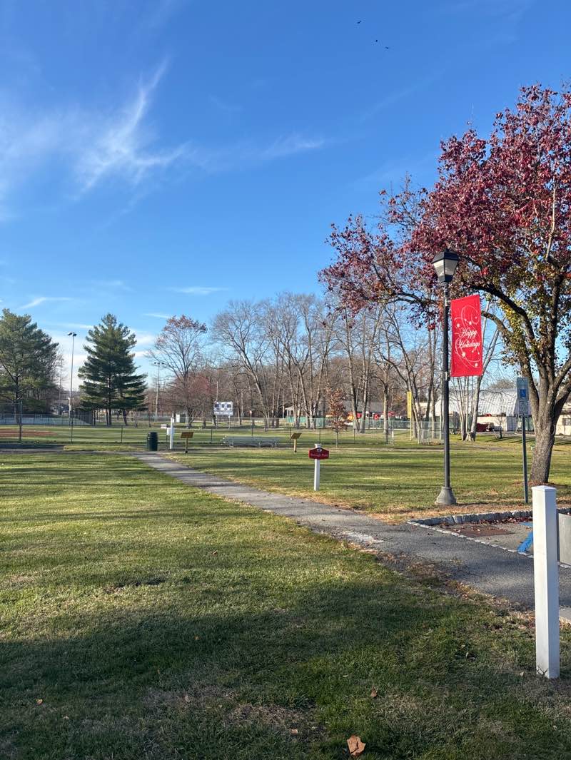walking near me in Emmett Park in autumn