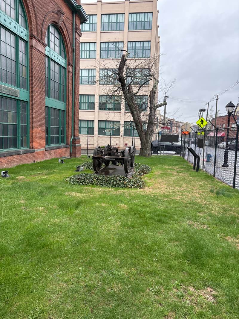 walking near me in Thomas Edison National Historical Park in spring